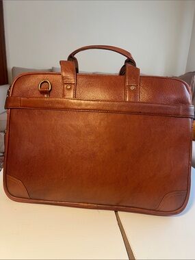 Men's Classic Leather Briefcase Bag in Brown